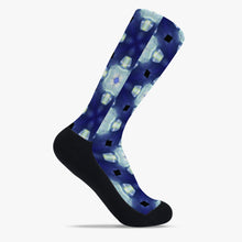 Load image into Gallery viewer, Snow Flake Reinforced Sports Socks