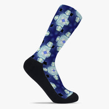 Load image into Gallery viewer, Snow Flake Reinforced Sports Socks