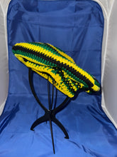 Load image into Gallery viewer, Crochet Berets