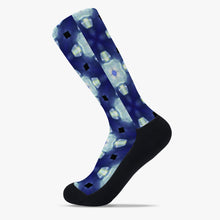 Load image into Gallery viewer, Snow Flake Reinforced Sports Socks