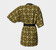 Load image into Gallery viewer, Dancing in the Sun Kimono Robe