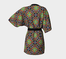 Load image into Gallery viewer, Buzzy Kimono Robe